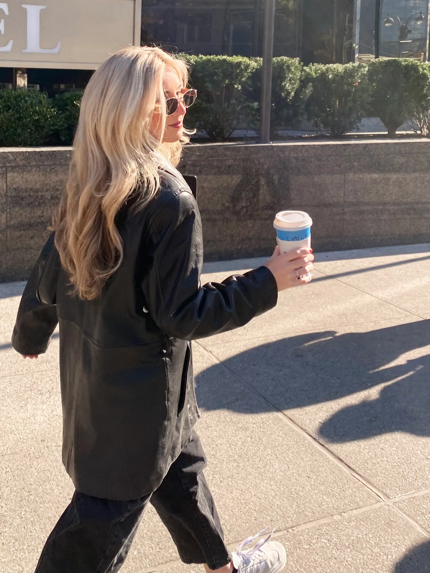 HOW TO APPLY CLIP-IN HAIR EXTENSIONS